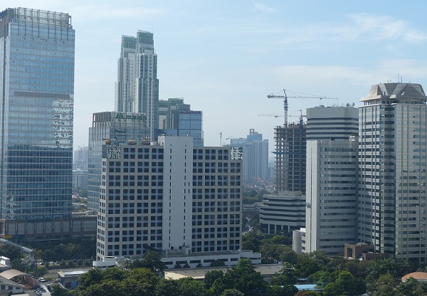 Economic Growth of Indonesia Slows to 5.01% y/y in Third Quarter 2014